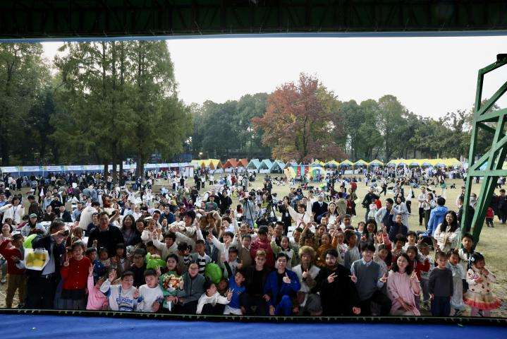 a24c2d84b2c76c44b2c0e3d9bfbb3730