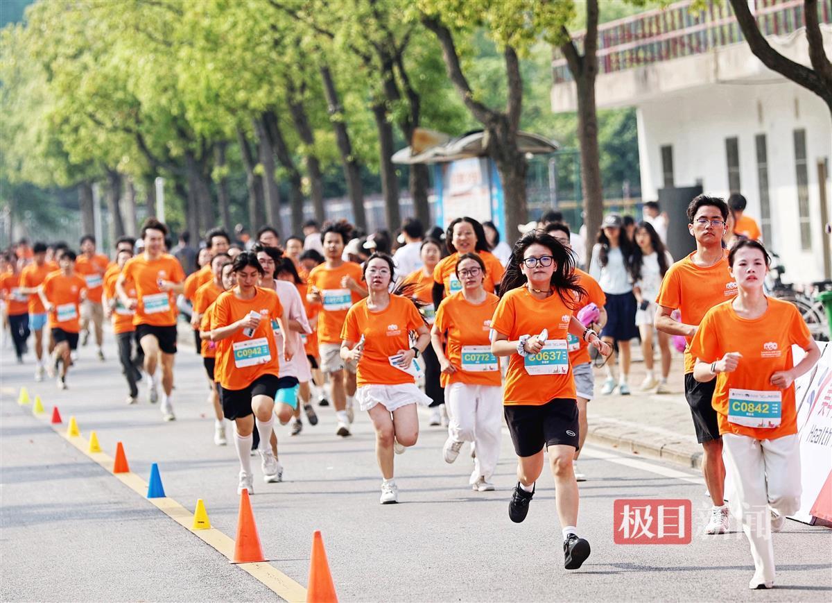 CD8DEB817AC0C008726B01A87A7DC775.jpg CD8DEB817AC0C008726B01A87A7DC775.jpg